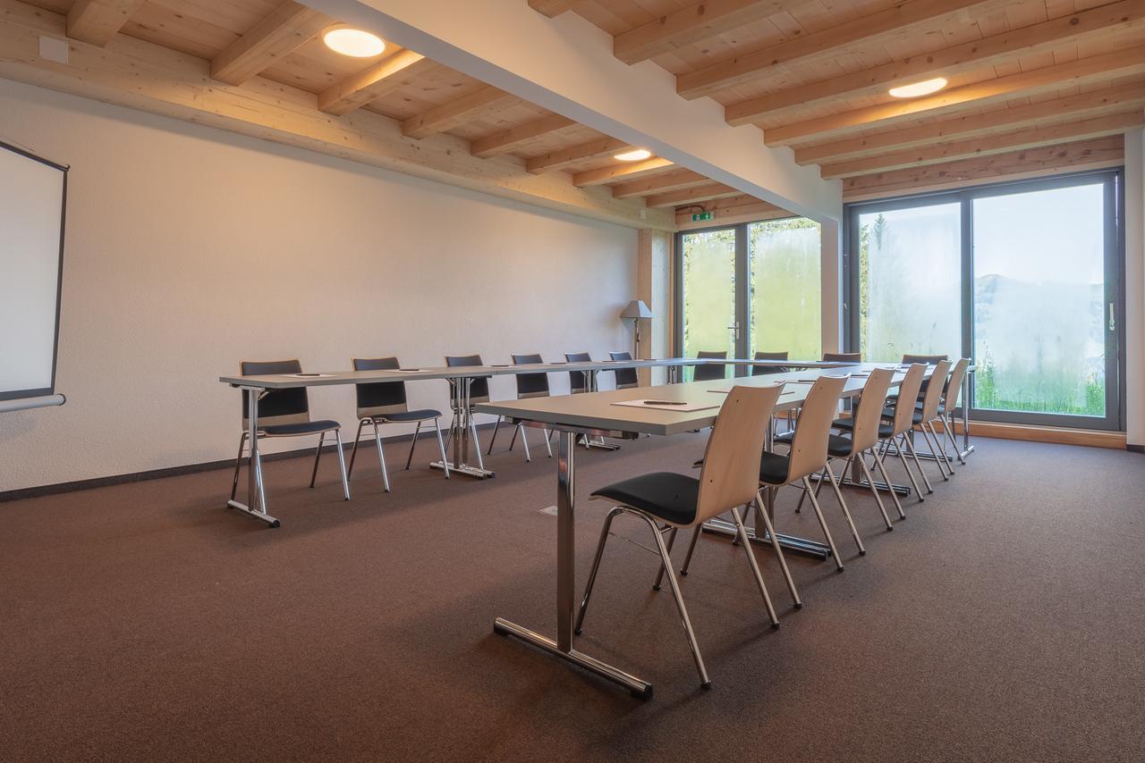 Rinderberg Swiss Alpine Lodge Zweisimmen Exteriör bild