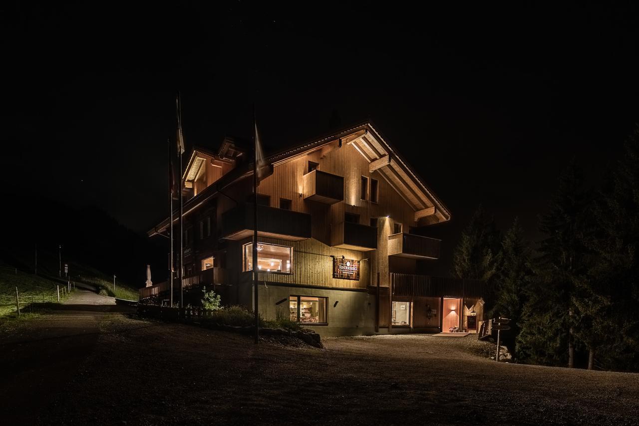 Rinderberg Swiss Alpine Lodge Zweisimmen Exteriör bild
